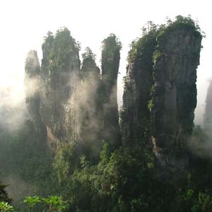 喜樂Q線：天門山、土家風情園喜樂一日游