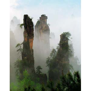 單獨成團D線：張家界、天子山、鳳凰古城、南華山、寶峰湖經(jīng)典純玩四日休閑游